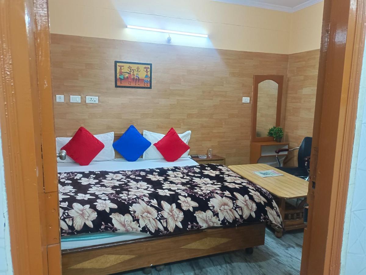 Hotel Shiv Palace New Tehri Екстериор снимка